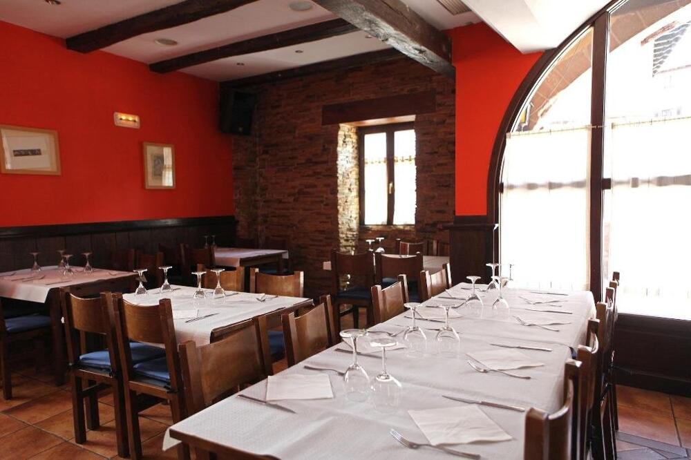 Foto de restauración de Hostal Trinkete Antxitonea