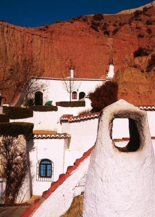 Foto del exterior de Hotel Cuevas Pedro Antonio de Alarcon