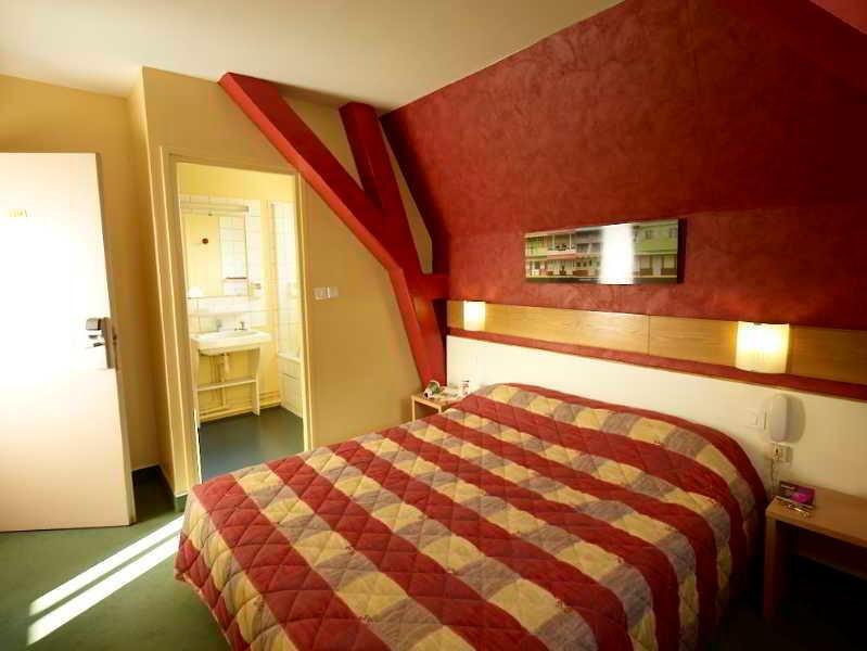 Foto general de The Originals City, Hôtel Continental, Poitiers (Inter-Hotel)