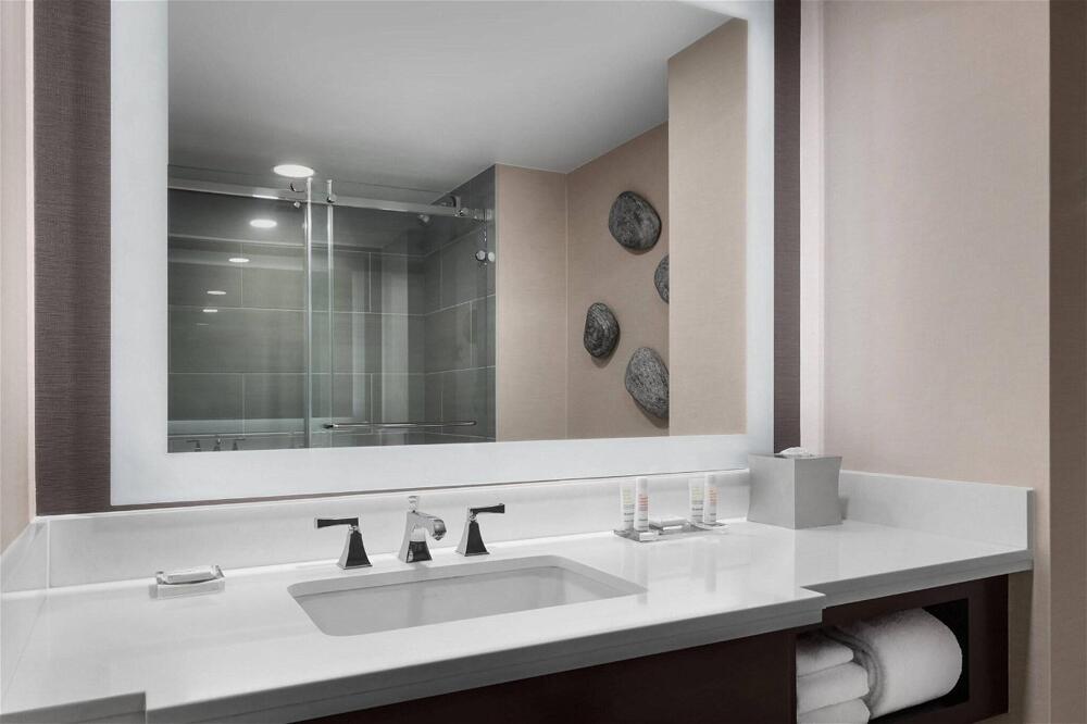 Foto del baño de Hotel Marriott Boston Quincy