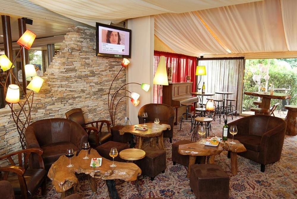Foto general de Hôtel Nîmotel