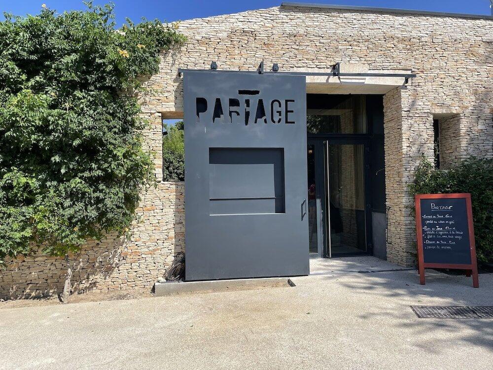 Foto del exterior de Hôtel Nîmotel