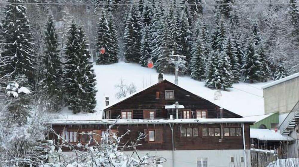 Foto del exterior de Hotel La Boule de Neige