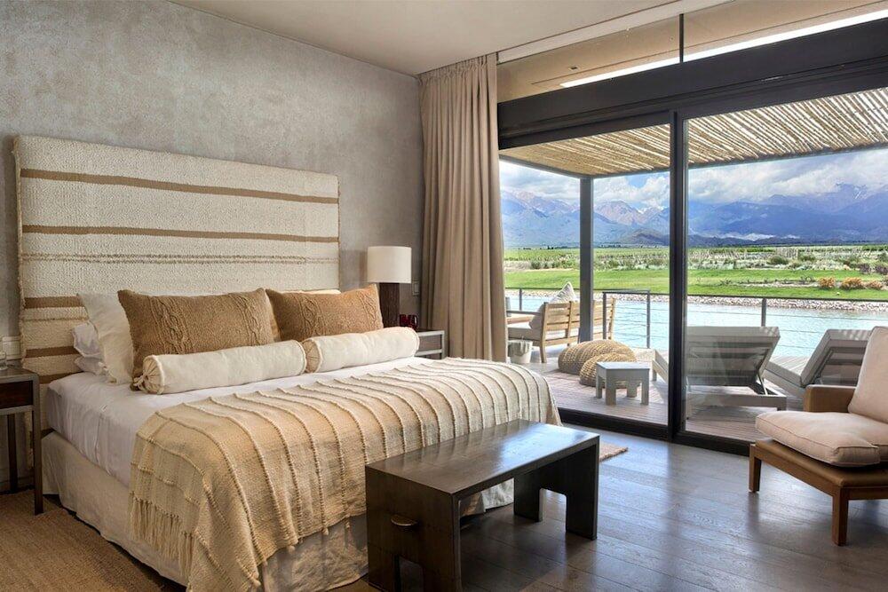 Foto de una habitación de Hotel The Vines Resort &amp;amp; Spa