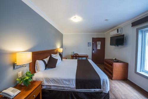 Foto de una habitación de Del Marques Hotel and Suites