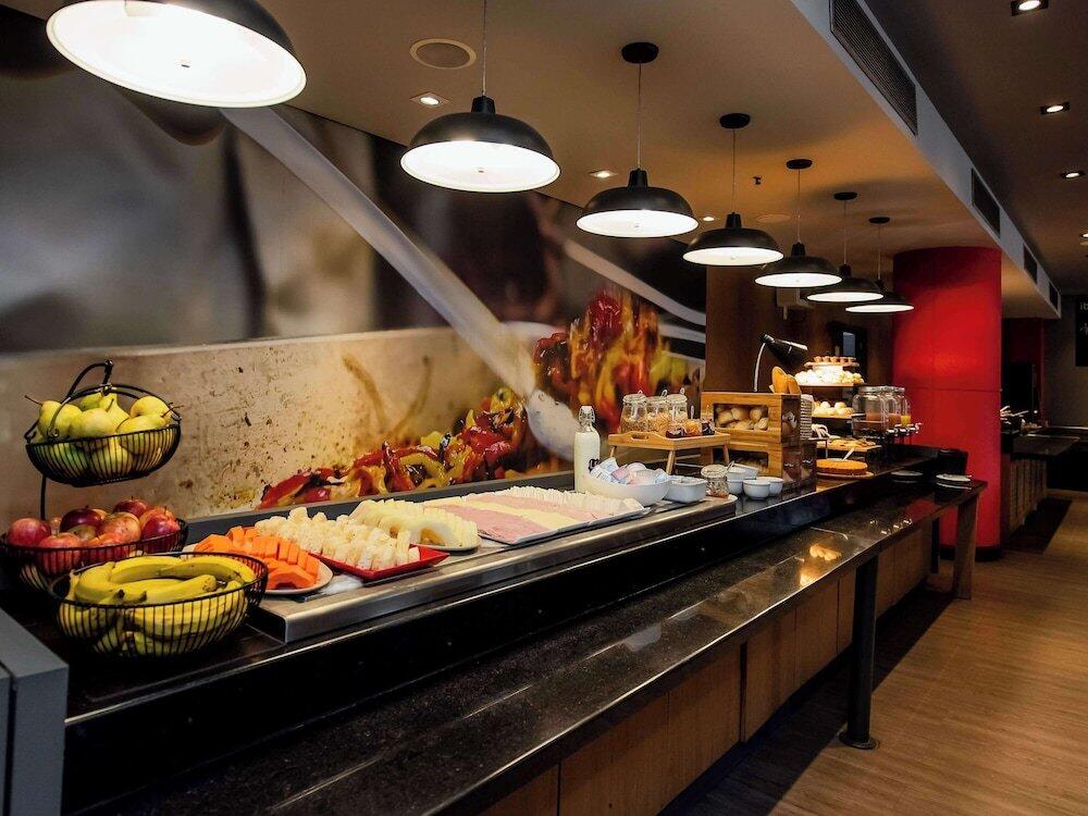 Foto de restauración de Hotel ibis Guarulhos Aeroporto