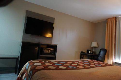 Foto de una habitación de Hotel Super 8 by Wyndham Pennsville/Wilmington