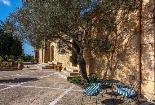 Foto del exterior de Finca Hotel Can Estades