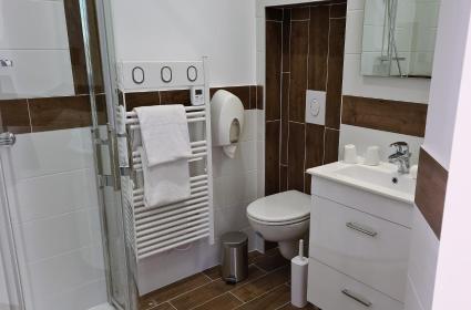 Foto del baño de Hotel Le Beaugency