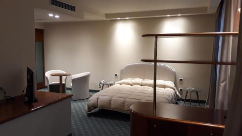 Foto de una habitación de Hostellerie Du Cheval Blanc