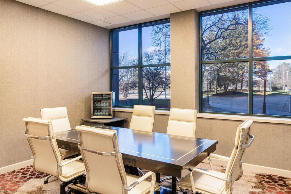 Dining – Hotel Chicago Marriott Suites Deerfield