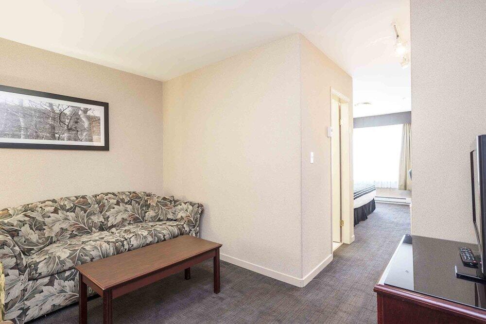 Foto de una habitación de Sandman Hotel Quesnel