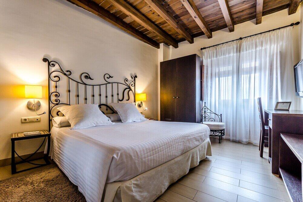 Foto general de Hotel YIT Abentofail