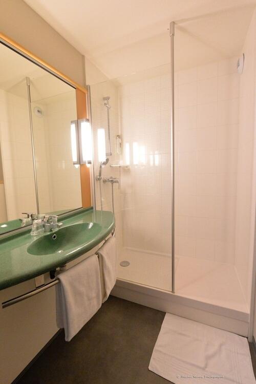Foto del baño de Hotel ibis Auray