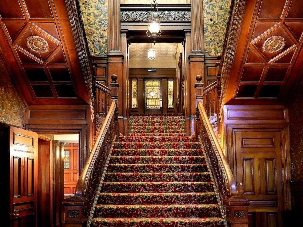 Foto de las zonas nobles de Macdonald Norwood Hall Hotel