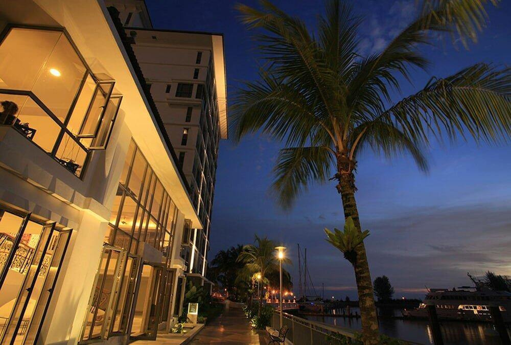 Foto del exterior de Hotel Avillion Admiral Cove