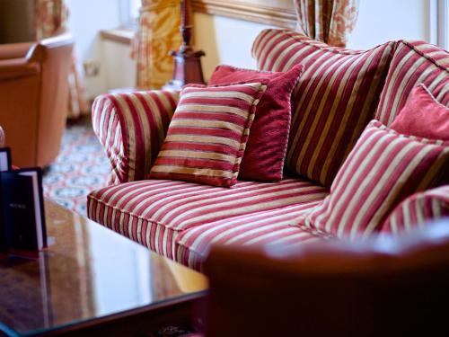 Foto de una habitación de Hotel Macdonald Crutherland House