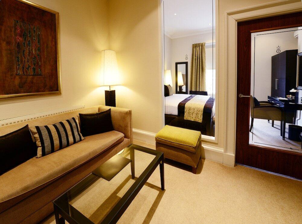 Foto de una habitación de Hotel Rocpool Reserve Luxury Highland Package