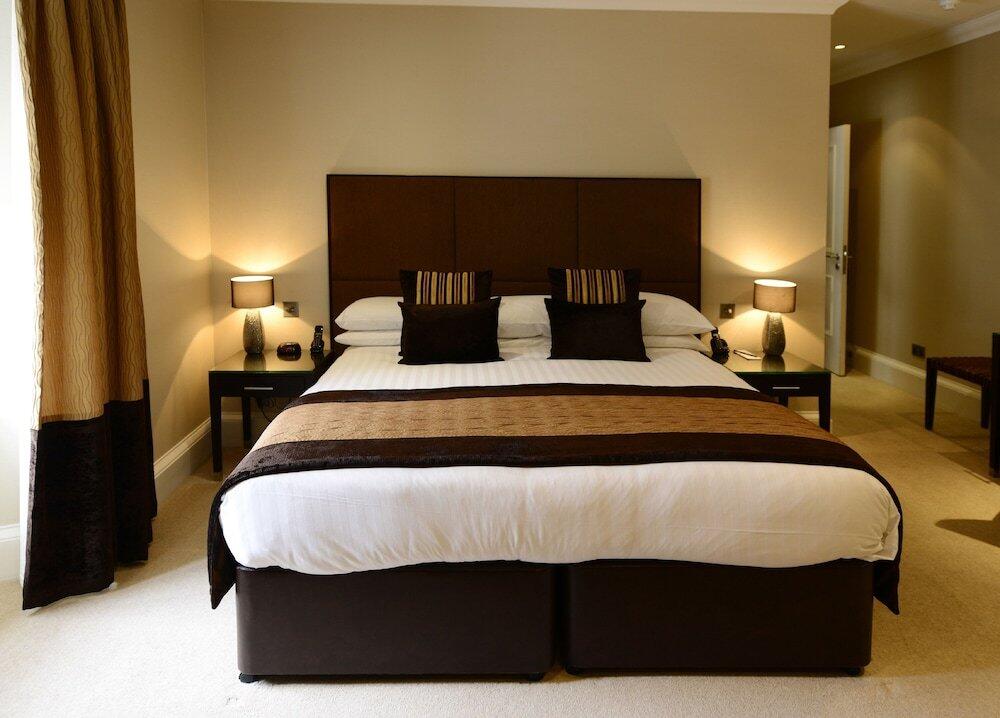 Foto de una habitación de Hotel Rocpool Reserve Luxury Highland Package