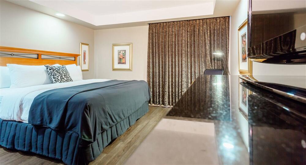 Foto de una habitación de Royal Hotel Calgary, Trademark Collection by Wyndham