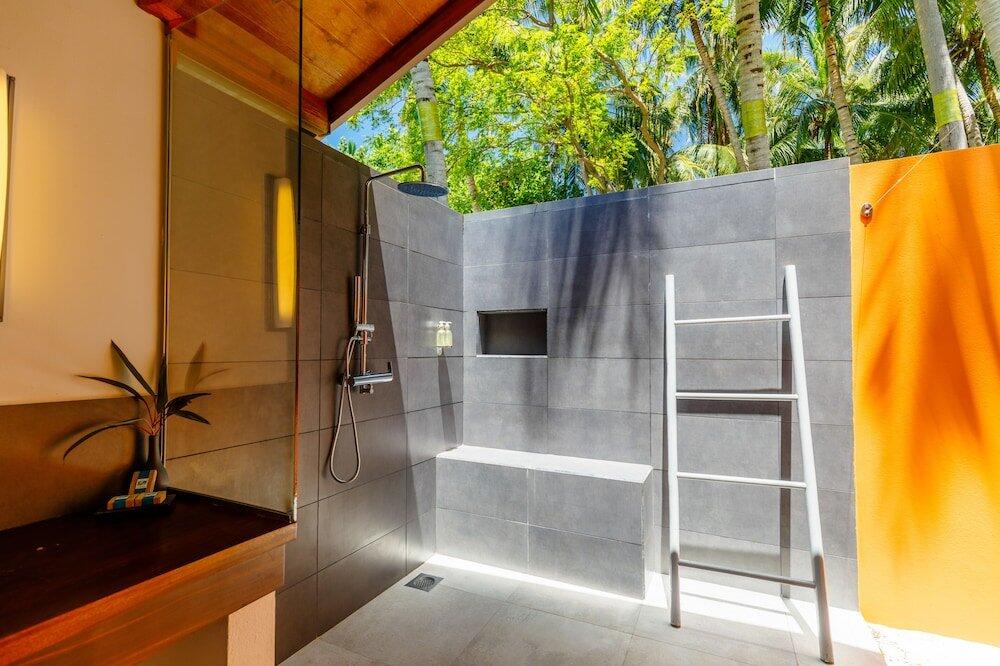 Foto del baño de Complejo Meeru Maldives Resort Island