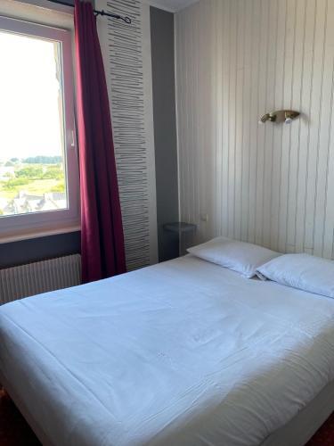 Foto de una habitación de Hotel Restaurant Le Phare