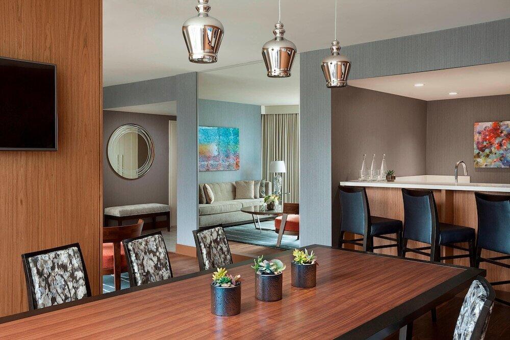 Foto de una habitación de Vancouver Marriott Pinnacle Downtown Hotel