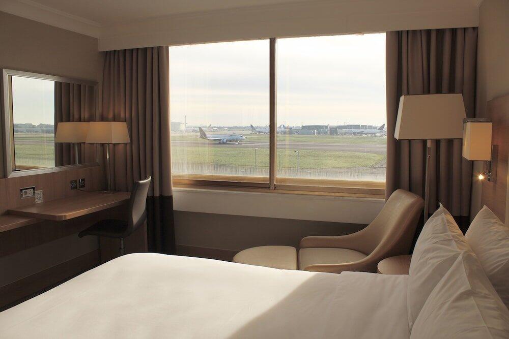 Foto de una habitación de Renaissance London Heathrow Hotel