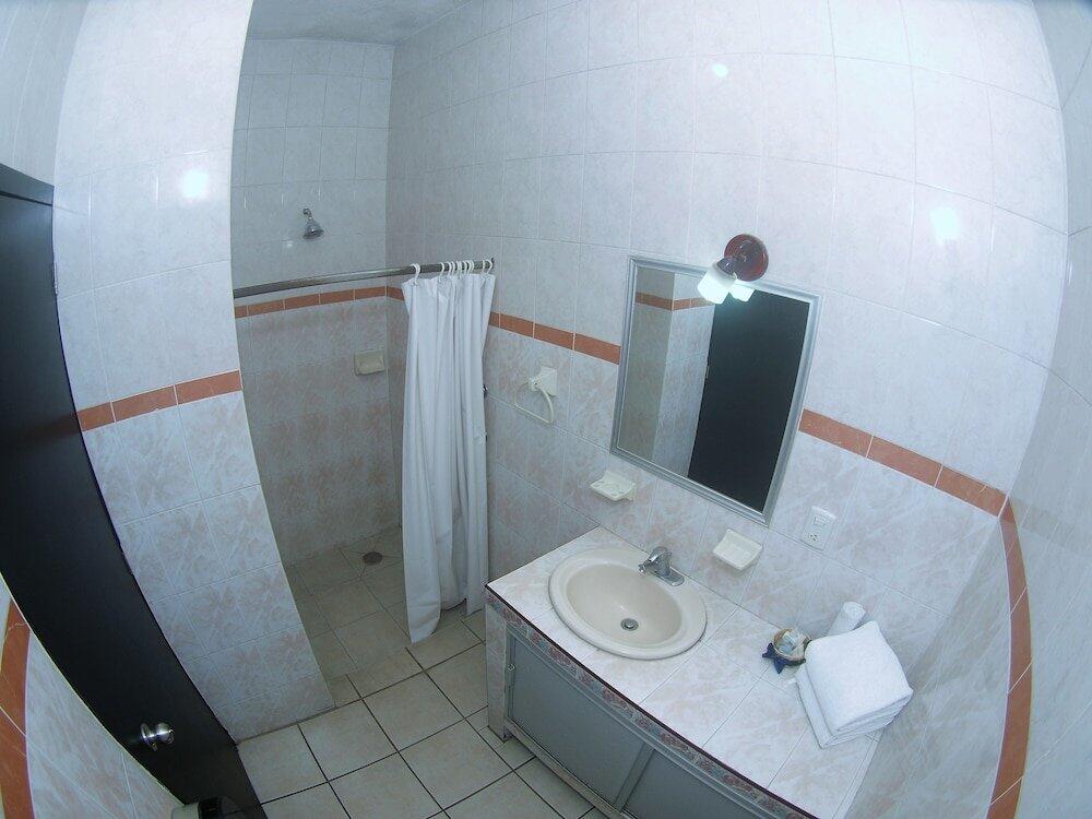 Foto del baño de Hotel Hospedajes Del Rey