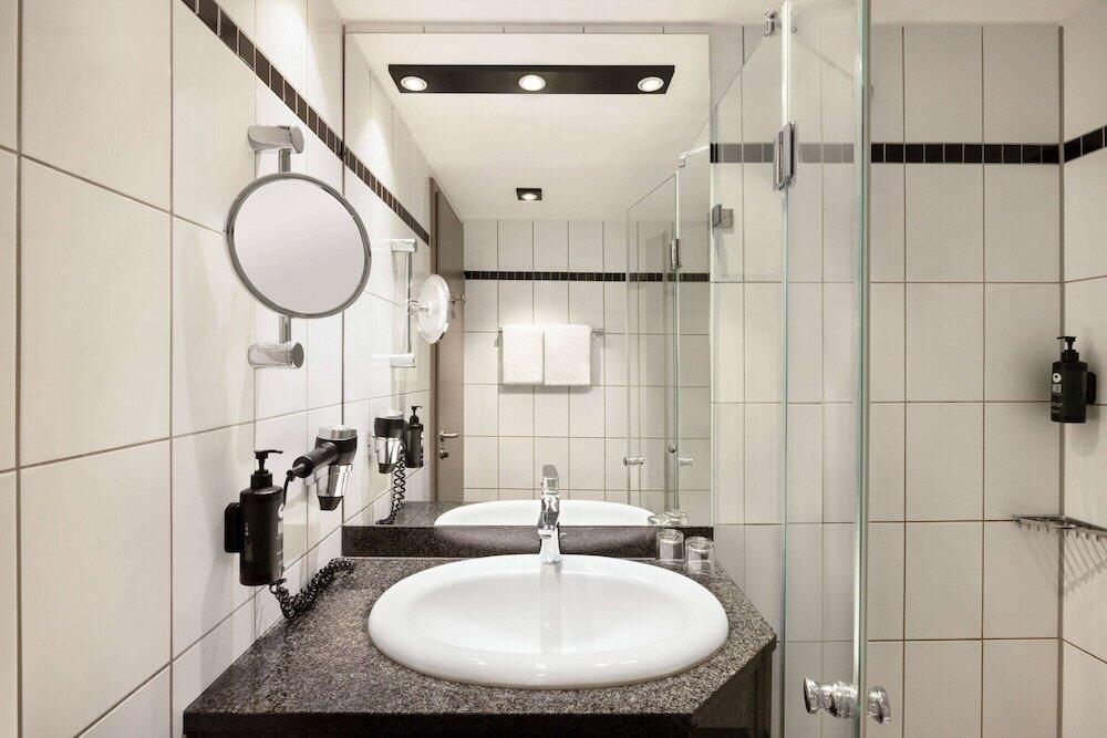 Foto de los servicios de Hotel Vienna House Easy by Wyndham Berlin Prenzlauer Berg