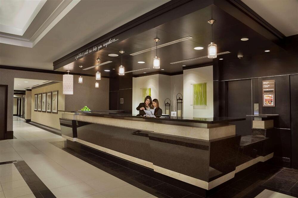 Foto de las zonas nobles de Hotel Revery Toronto Downtown, Curio Collection by Hilton