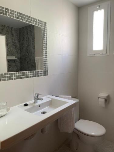 Foto del baño de Hostal Can Gallu