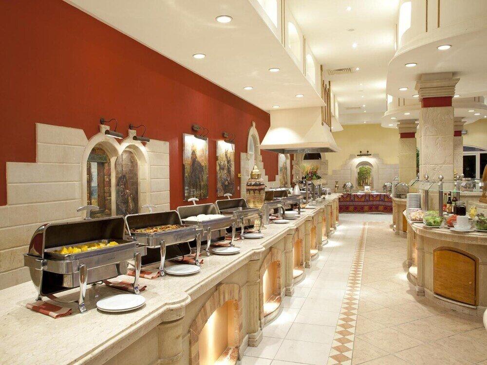 Foto de restauración de Complejo Coral Beach Resort Hurghada