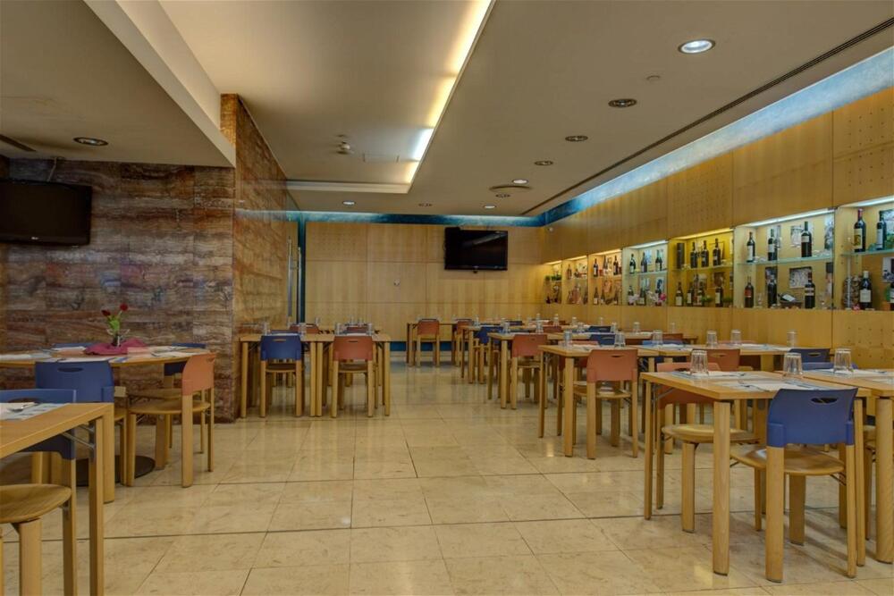 Foto de restauración de VIP Executive Entrecampos Hotel &amp;amp; Conference