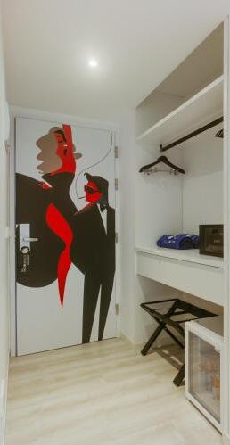 Foto de una habitación de Hotel Dormirdcine Alicante