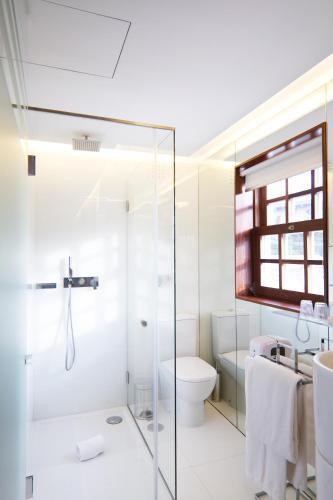 Foto del baño de Oca Ribeira do Porto Hotel