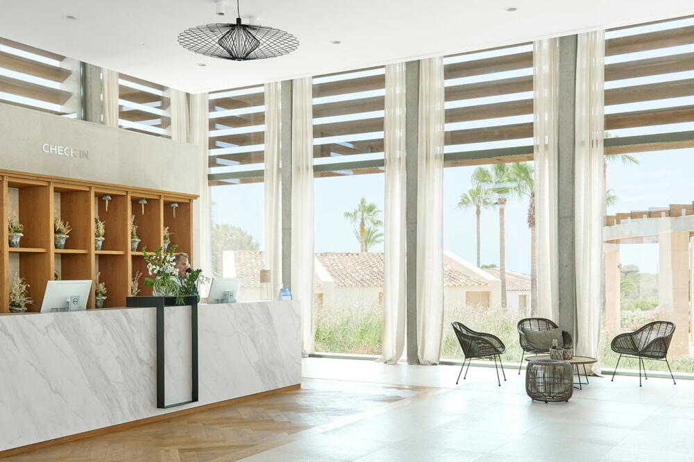 Foto general de Hotel Iberostar Waves Cala Domingos All Inclusive