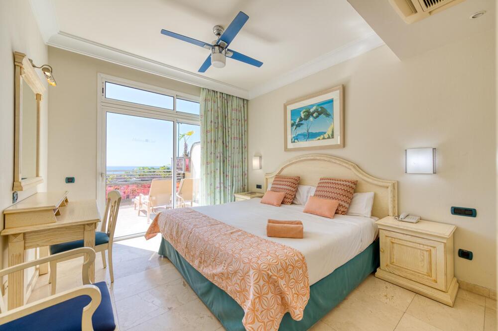 Foto de una habitación de Aparthotel Holiday Club Playa Amadores