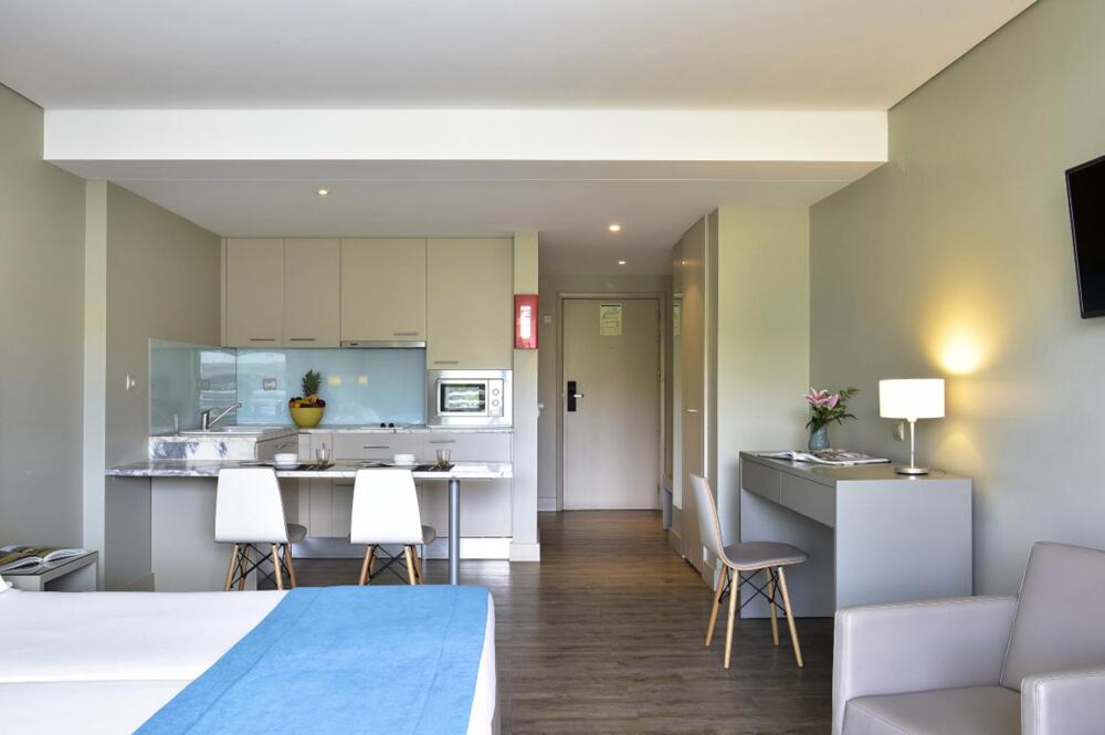 Photo – Aparthotel Aqualuz Lagos by The Editory