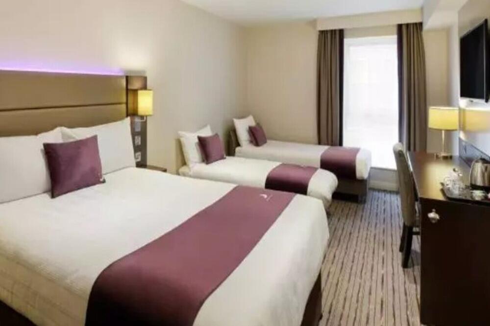 Innware Hotel Premier Inn Ware, Ware - Central de Reservas