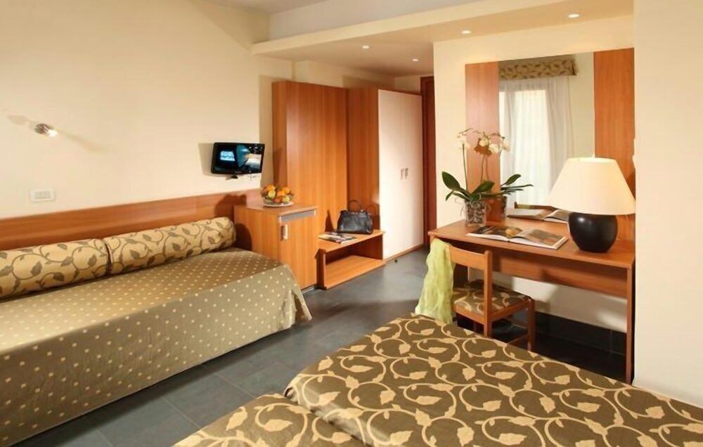 Foto general de CiampinoHotel