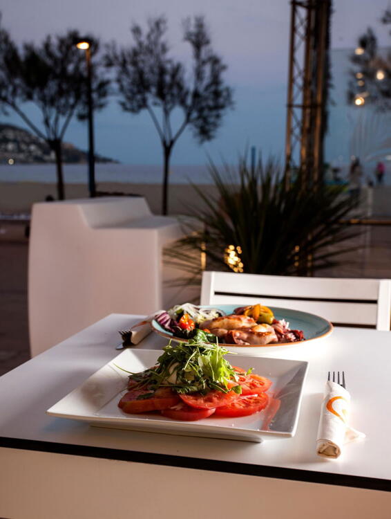 Foto general de Hotel Monterrey Roses by Pierre &amp;amp; Vacances