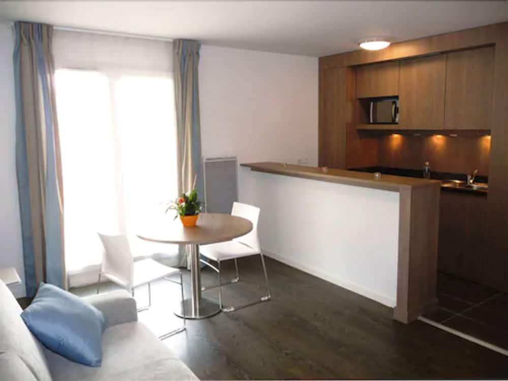 Foto general de Zenitude Hôtel Résidences Roissy Village