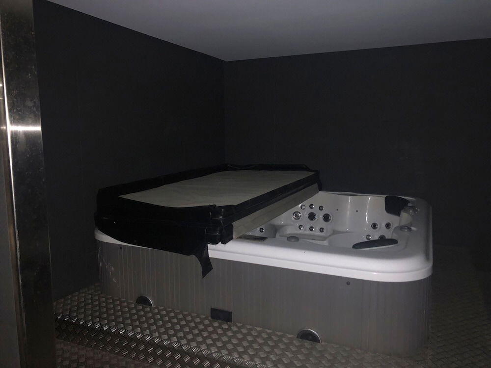 Foto de los servicios de Hotel Camel lot