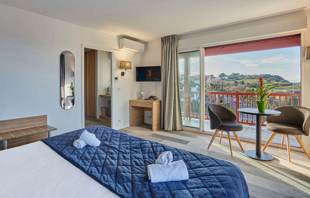 Foto de una habitación de Hôtel Prestige Odalys Erromardie