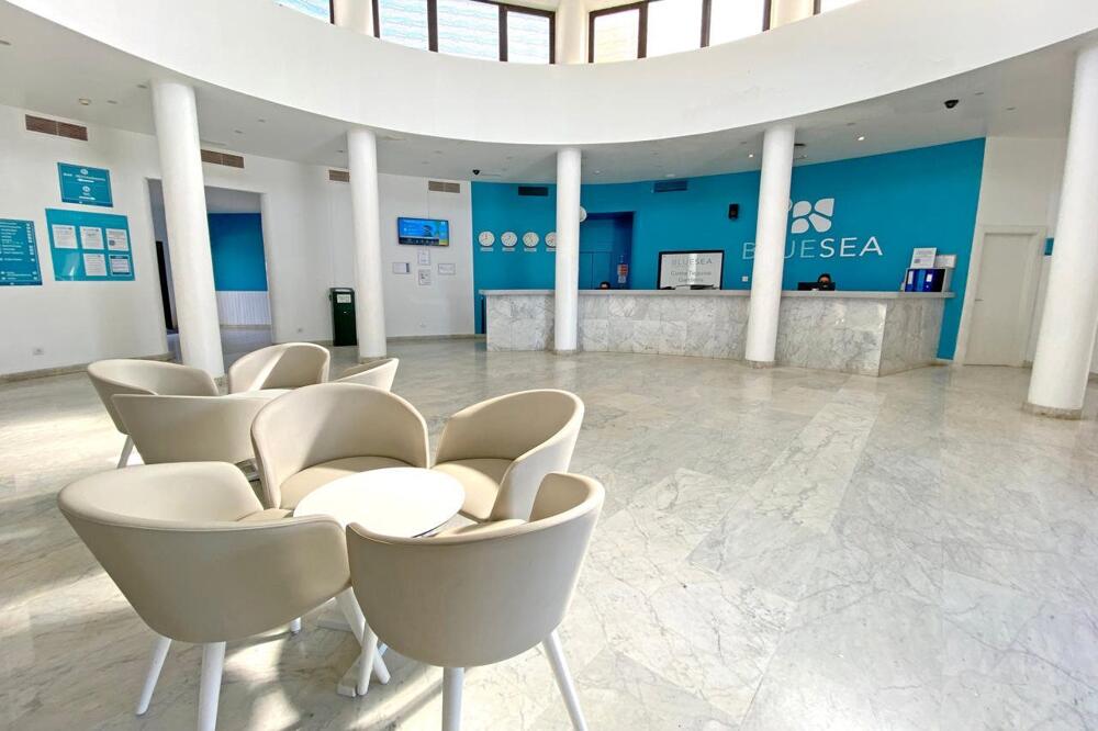 Foto de las zonas nobles de Aparthotel BLUESEA Costa Teguise Gardens