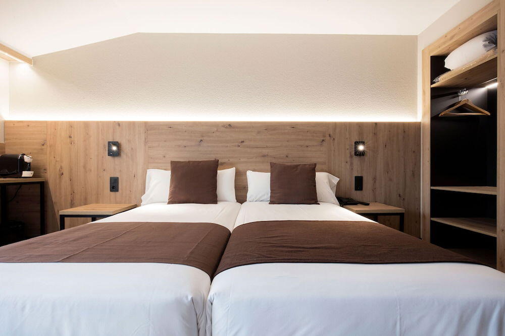 Foto de una habitación de Hotel Comtes d’Urgell