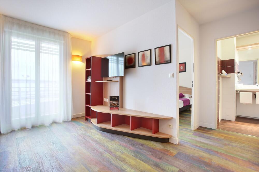 Foto de una habitación de Hotel Suite-Home Orléans-Saran