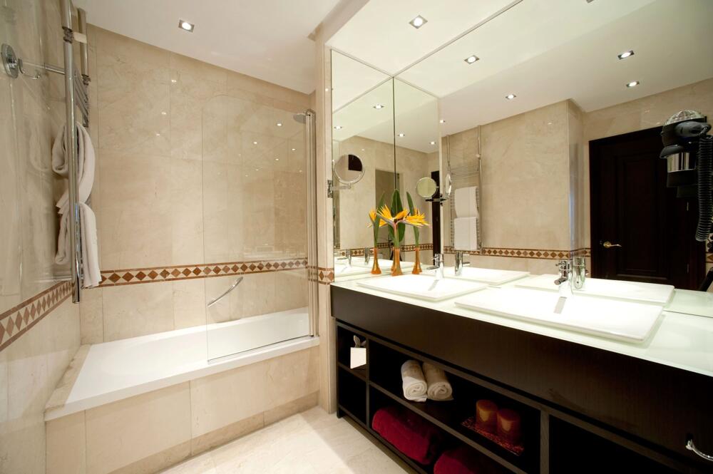 Bathroom – Hotel GPRO Valparaiso Palace &amp;amp; Spa