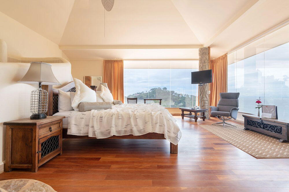 Foto de una habitación de Issimo Suites Boutique Hotel &amp;amp; Spa - Adults Only